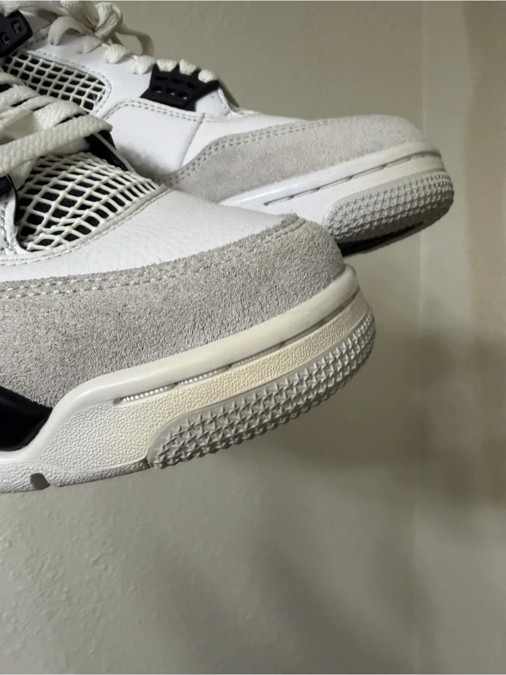 JORDAN 4 MILITARY BLACK